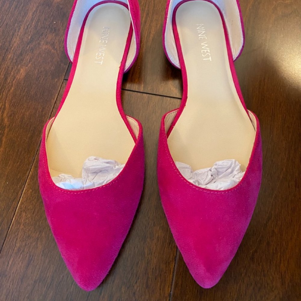 New Nine West Flat